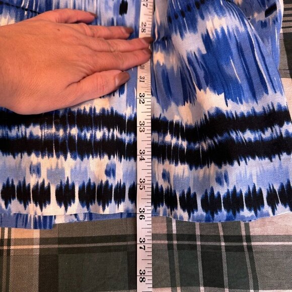 Tahari Sleeveless Midi Dress Sz 12P Blue Abstract Stripe Coastal Summer Fitted - Picture 14 of 14